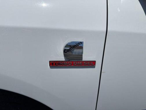 Bright White Clearcoat 2026 RAM 2500 Big Horn Crew Cab 4x4 6'4' Box