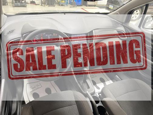 Silver Ice Metallic 2018 Chevrolet Trax LS
