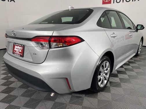 01f7 2025 Toyota Corolla LE