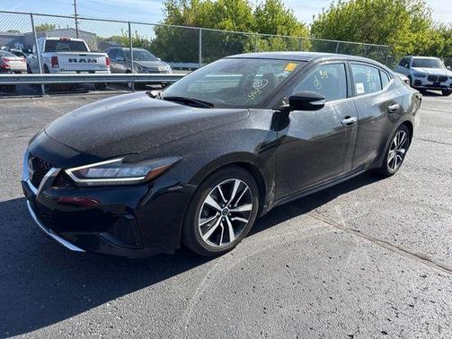 Super Black 2023 Nissan Maxima SL