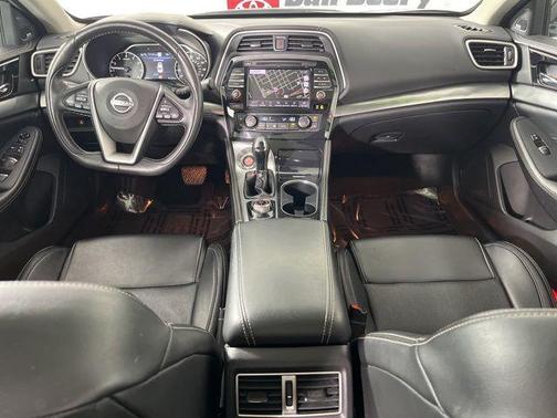 Super Black 2023 Nissan Maxima SL