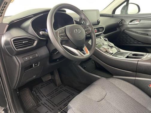 2022 Hyundai SANTA FE SE