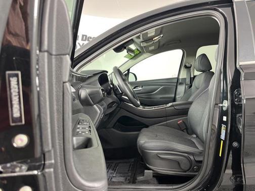 2022 Hyundai SANTA FE SE