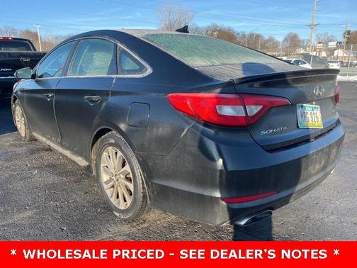 2015 Hyundai SONATA Sport