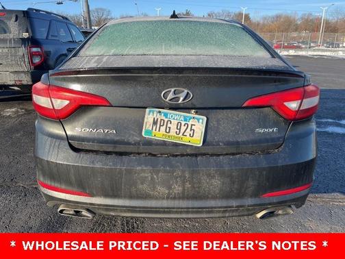 2015 Hyundai SONATA Sport