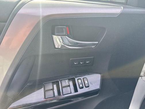 2016 Toyota RAV4 Hybrid Limited