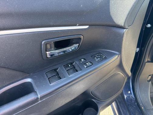 2011 Mitsubishi Outlander Sport SE