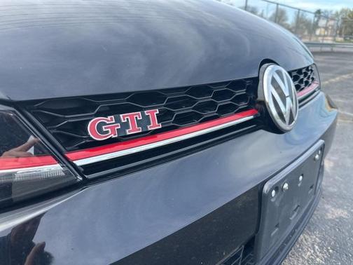 2021 Volkswagen Golf GTI 2.0T SE