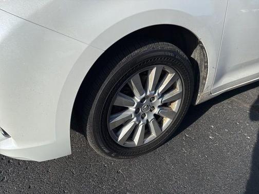 2017 Toyota Sienna XLE Premium