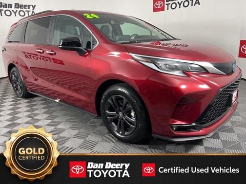2024 Toyota Sienna XSE 7 Passenger