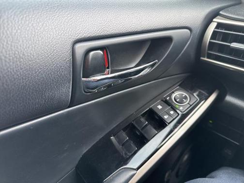 2016 Lexus IS 200t Base