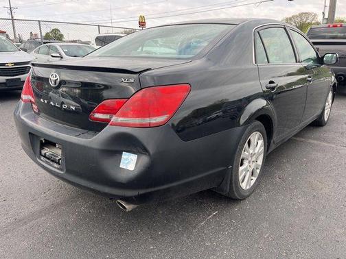 Black 2008 Toyota Avalon XLS