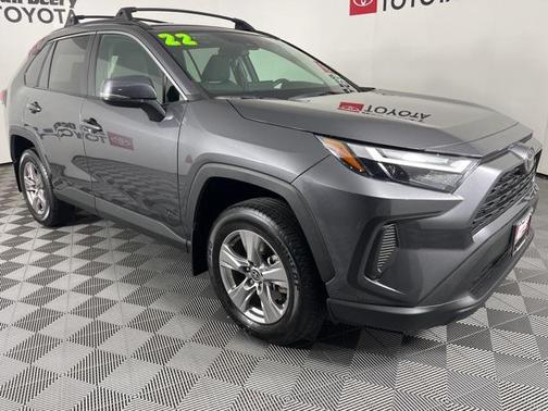 2022 Toyota RAV4 XLE