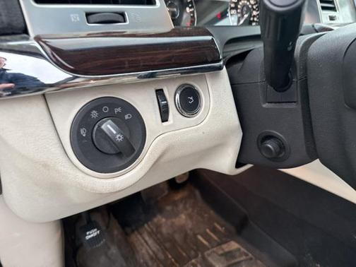 2009 Lincoln MKS Base