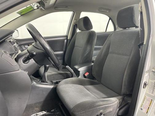 2004 Toyota Corolla S