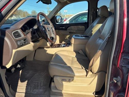 2010 GMC Yukon XL Denali