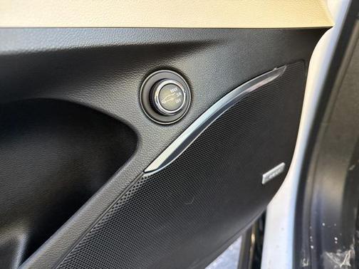 2024 Buick Enclave Essence AWD