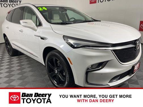 2024 Buick Enclave Essence AWD