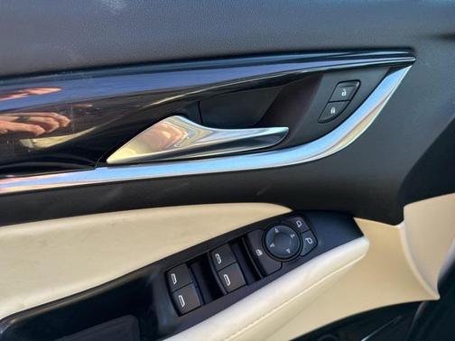 2024 Buick Enclave Essence AWD