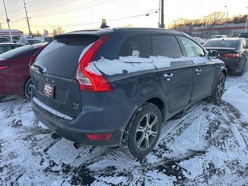 2012 Volvo XC60 T6 Platinum