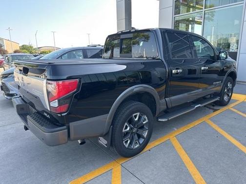 2024 Nissan Titan Platinum Reserve