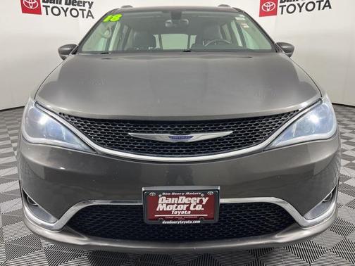 2018 Chrysler Pacifica Touring-L