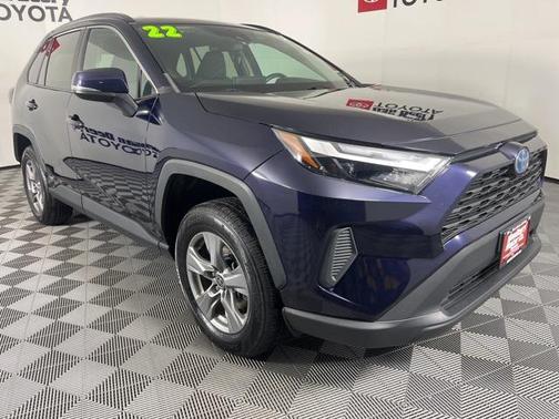2022 Toyota RAV4 Hybrid XLE