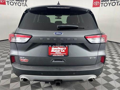 Gray Metallic 2022 Ford Escape SEL