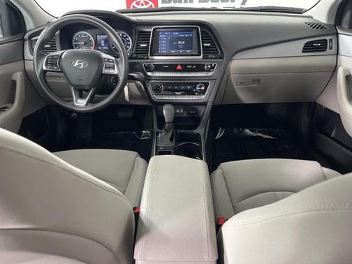 2018 Hyundai SONATA ECO