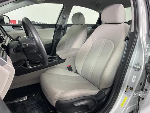 2018 Hyundai SONATA ECO