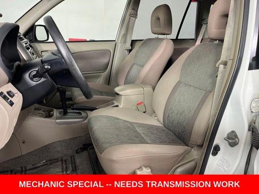 Natural White 2002 Toyota RAV4 Base