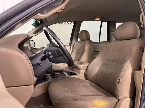 2003 Jeep Grand Cherokee Laredo