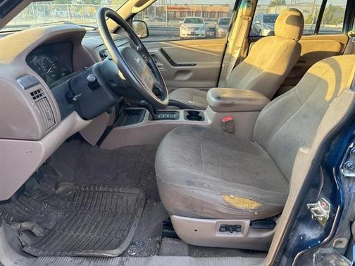 2003 Jeep Grand Cherokee Laredo