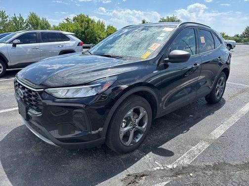 Black Metallic 2025 Ford Escape ST-Line