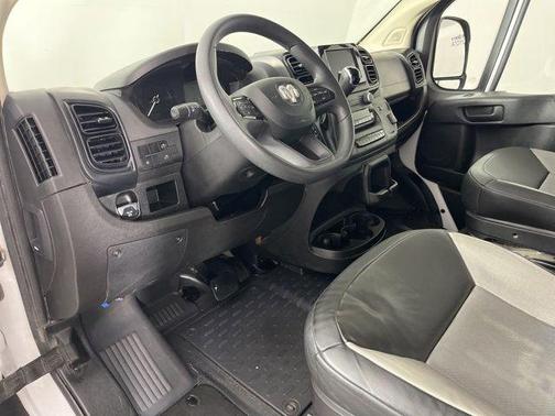 Bright White Clearcoat 2024 RAM ProMaster 2500 Tradesman