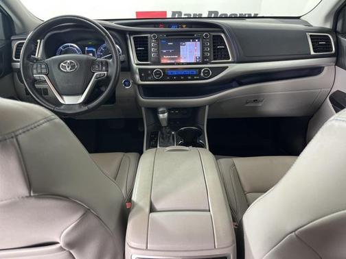 2019 Toyota Highlander Hybrid XLE
