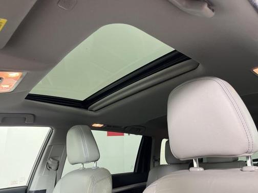 2019 Toyota Highlander Hybrid XLE