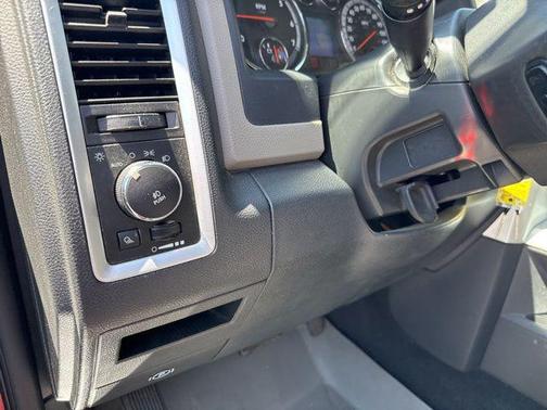 Flame Red Clearcoat 2012 RAM 1500 SLT