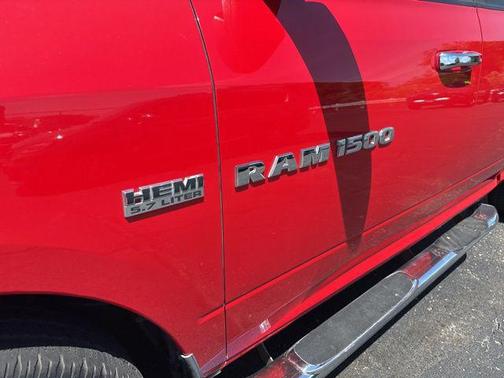 Flame Red Clearcoat 2012 RAM 1500 SLT