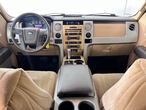 Tuxedo Black Metallic 2011 Ford F-150 Lariat