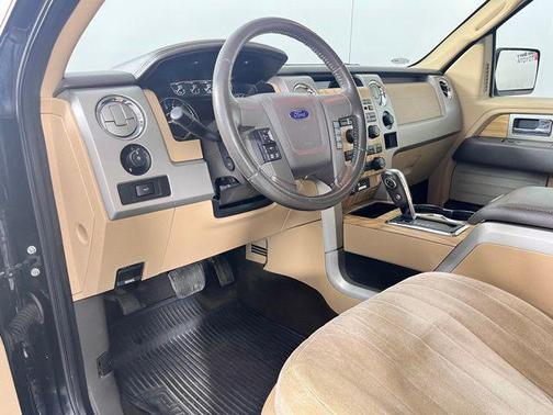 Tuxedo Black Metallic 2011 Ford F-150 Lariat