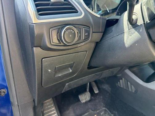 Blue Metallic 2015 Ford Edge SEL