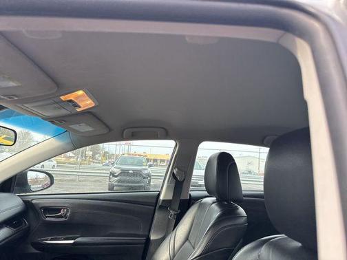 2017 Toyota Avalon XLE