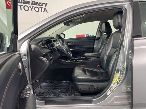 2017 Toyota Avalon XLE