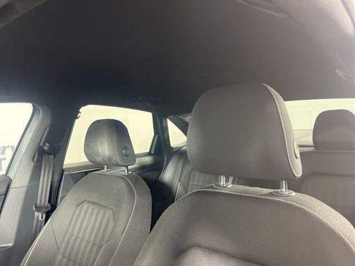 Platinum Gray Metallic 2023 Volkswagen Jetta 1.5T Sport