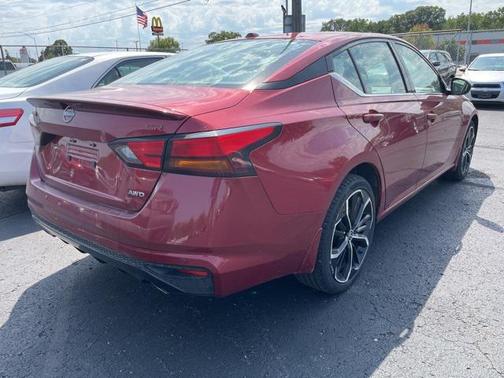 2023 Nissan Altima SR Intelligent AWD