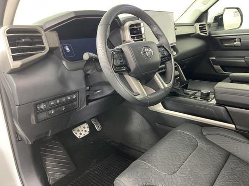 2023 Toyota Sequoia SR5