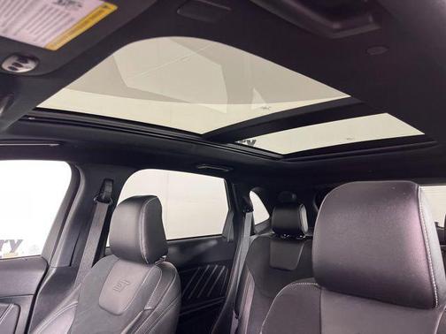 Agate Black Metallic 2024 Ford Edge ST