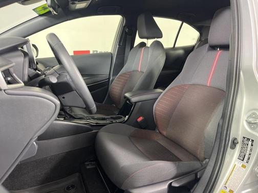 2025 Toyota Corolla Hybrid SE