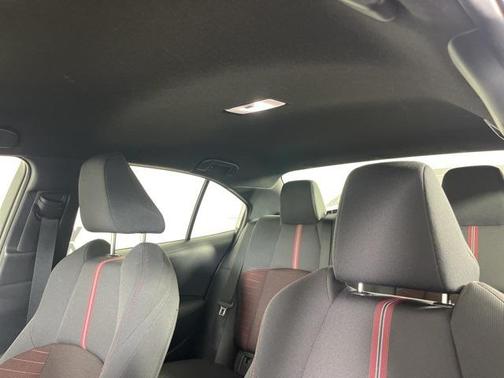 2025 Toyota Corolla Hybrid SE